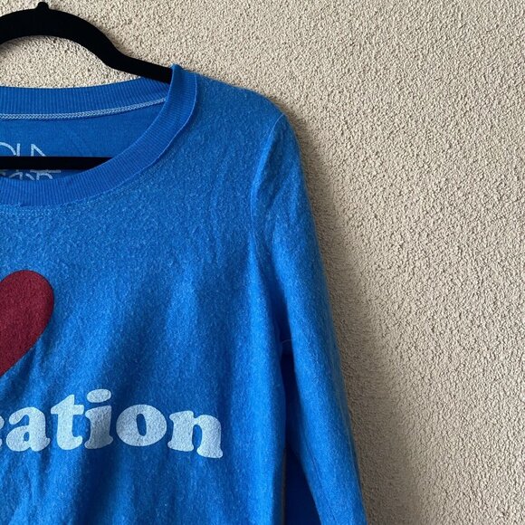 Chaser Revolve Womens Sweatshirt Blue Fuzzy I Heart Vacation Love Pullover Small - Picture 6 of 11